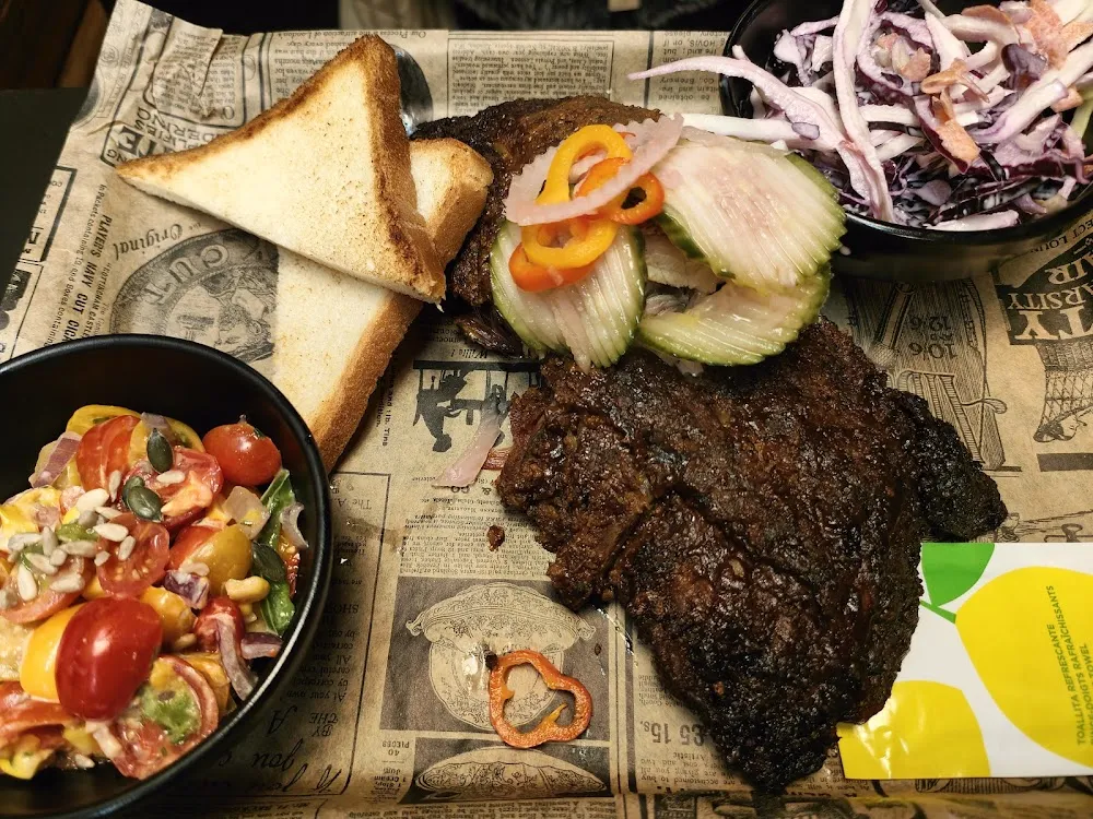 Ribs de Boeuf Fumé Pdt 6 À 8h